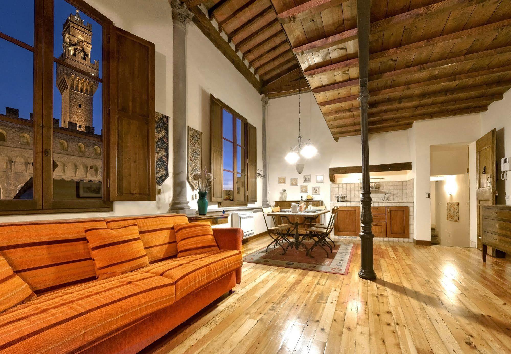 Palazzo Uguccioni Apartments Firenze Eksteriør bilde